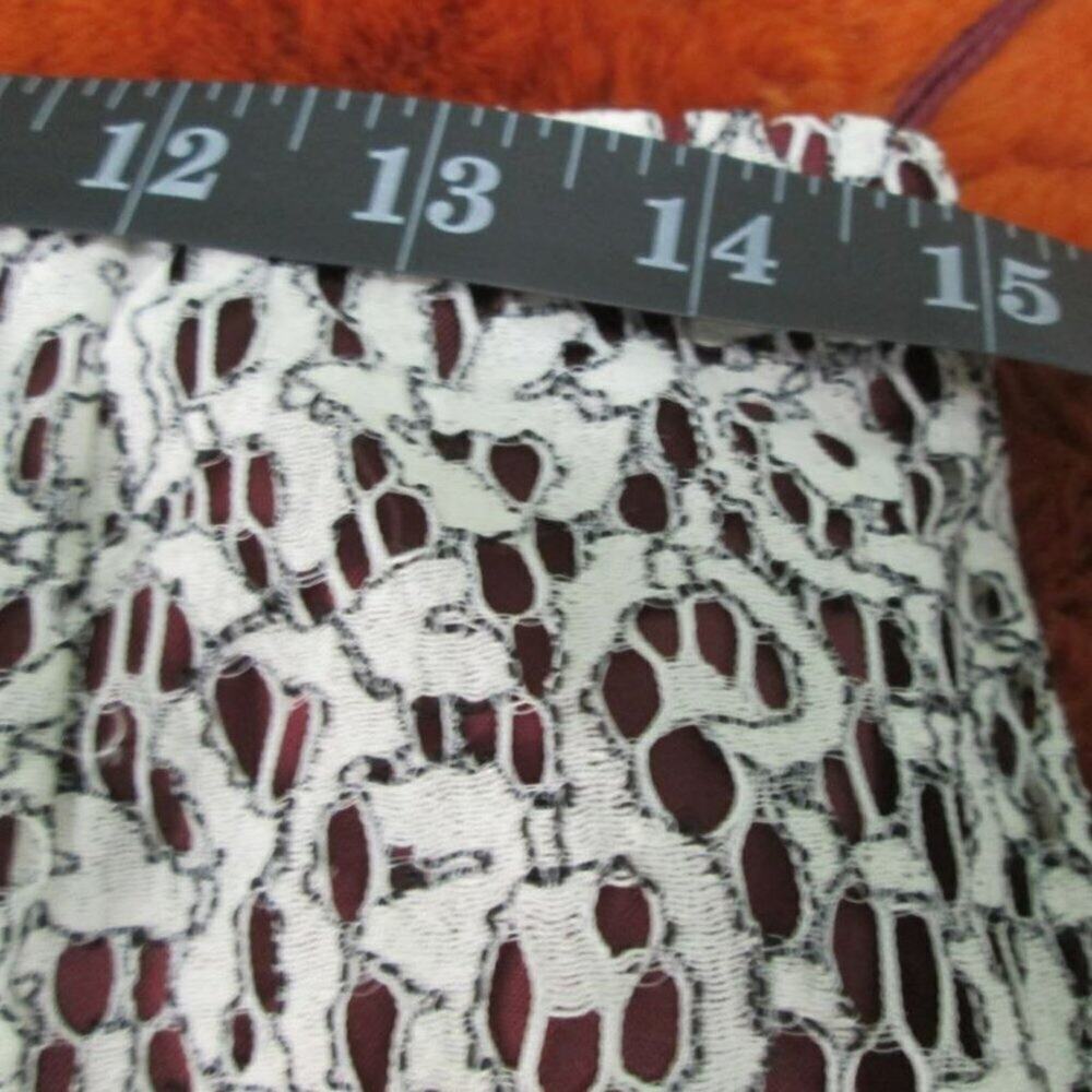 CARVEN Lace Pattern Knee-Length Skirt -L/10-White/Burgandy NWT - Picture 12 of 15